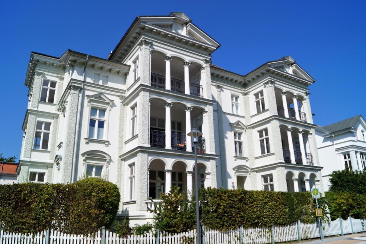 Villa Franz Josef Херингсдорф Екстериор снимка